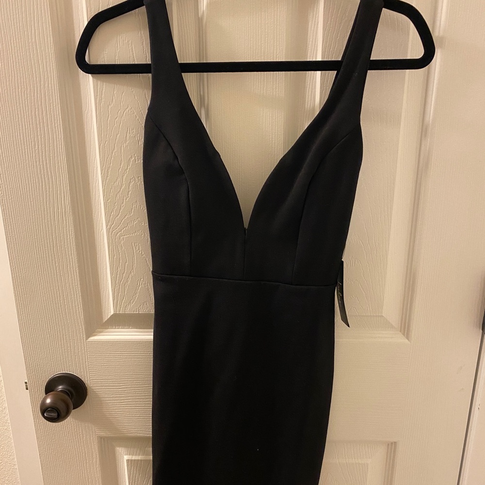 Black mini dress // LULUS 🖤